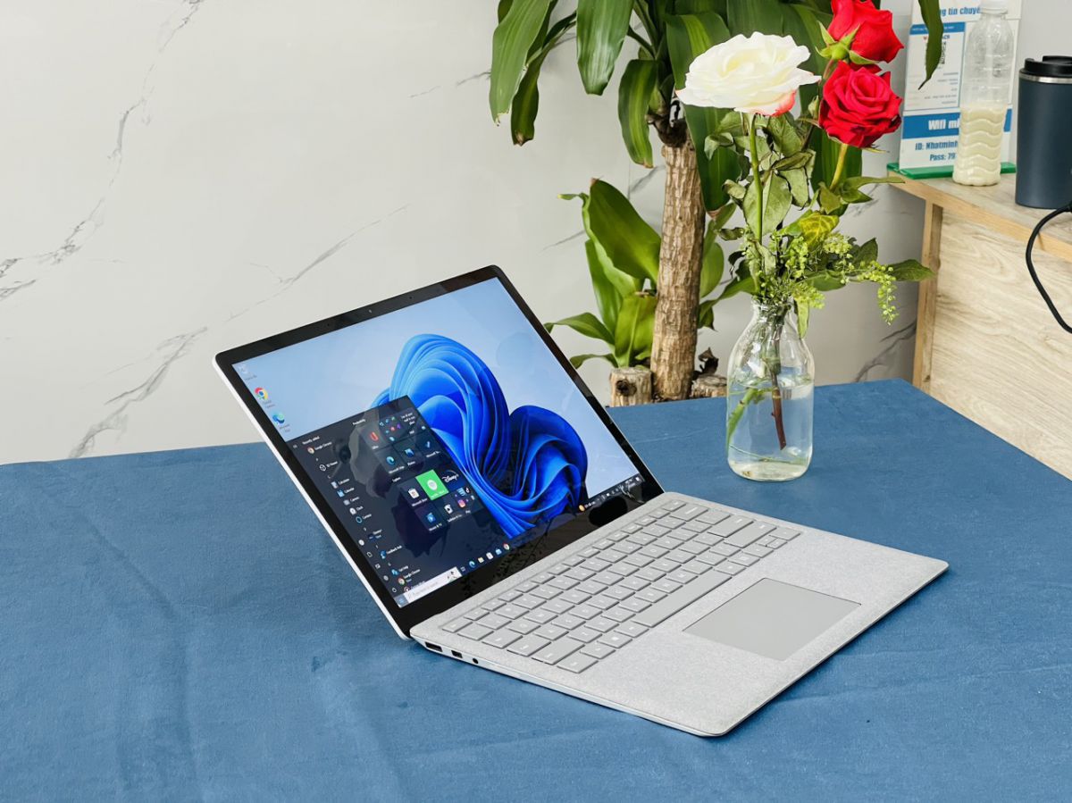surface laptop 2